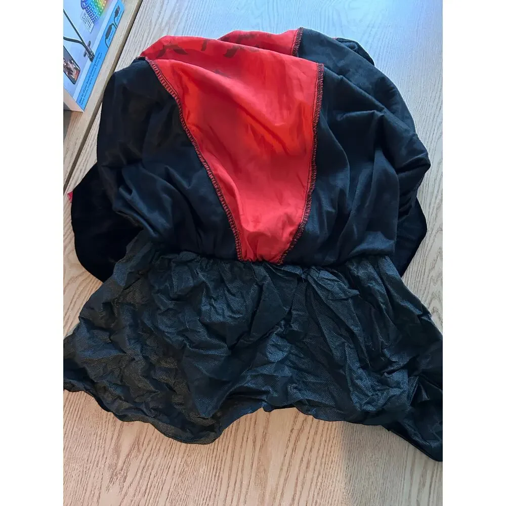 #4 Girls Vampress Halloween 🎃 Costume Gown Black Cat 🐈‍⬛ size Medium